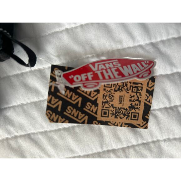 Vans Toddler Checkerboard Winter Boots – Primaloft – Size 4 – NWT - Picture 3 of 7